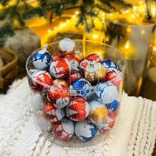 Цукерки з кондитерської глазурі у формі новорічних куль (вага 18 грам)