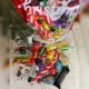 Новорічний пакунок шоколадних та карамельних цукерок - вага 640 грам